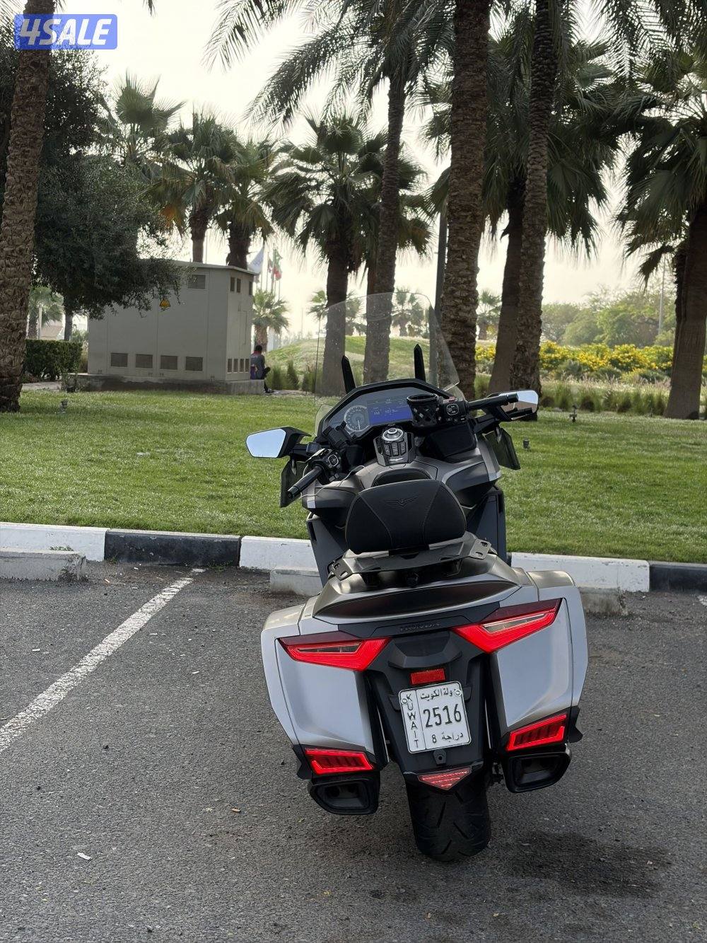 Touring HONDAGOLD WING DCT 2018موديل6