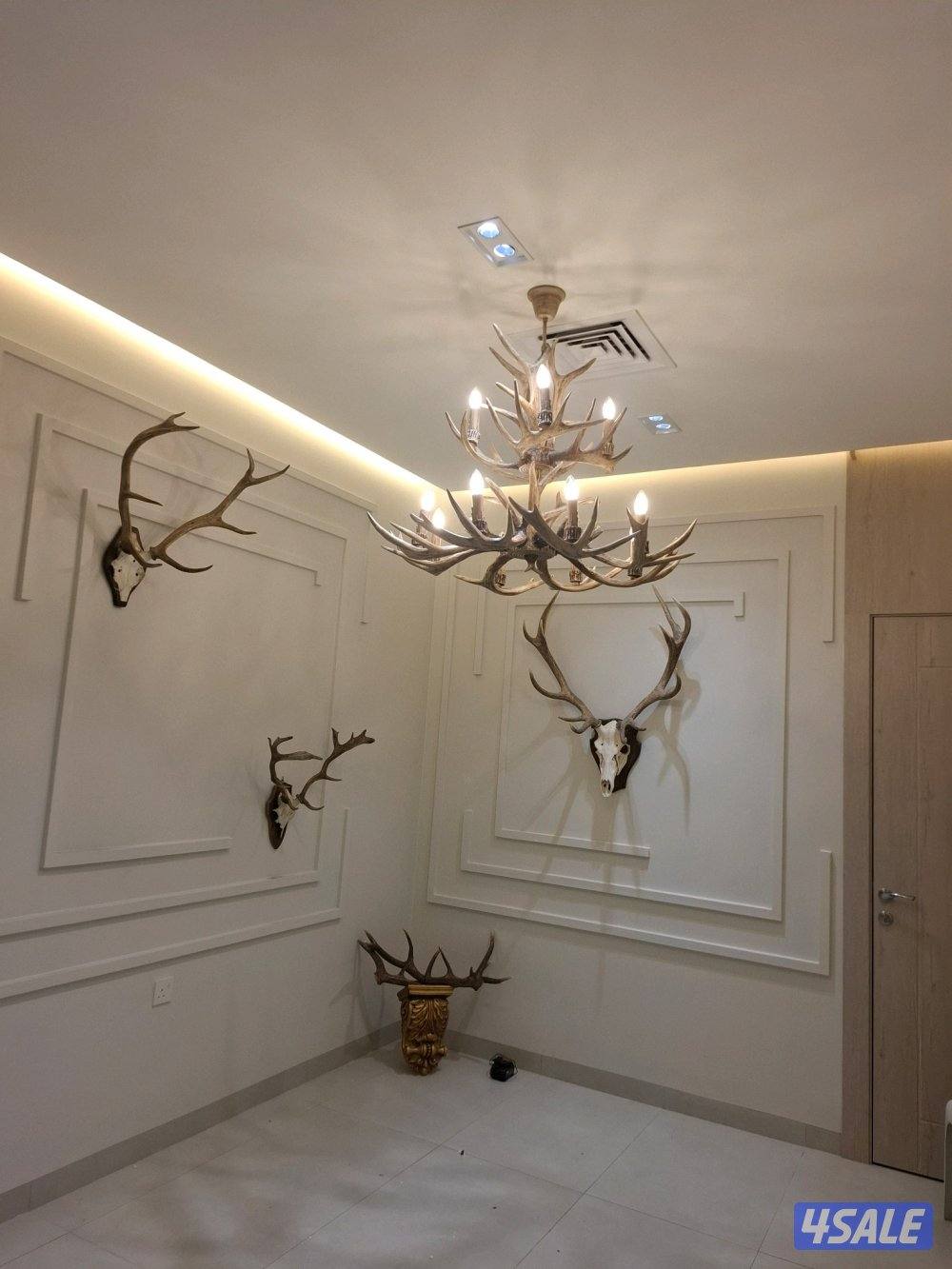 تاسيس وتشطيب جميع اعمال الكهرباء تركيب ثريات تركيب برفيل ليد4