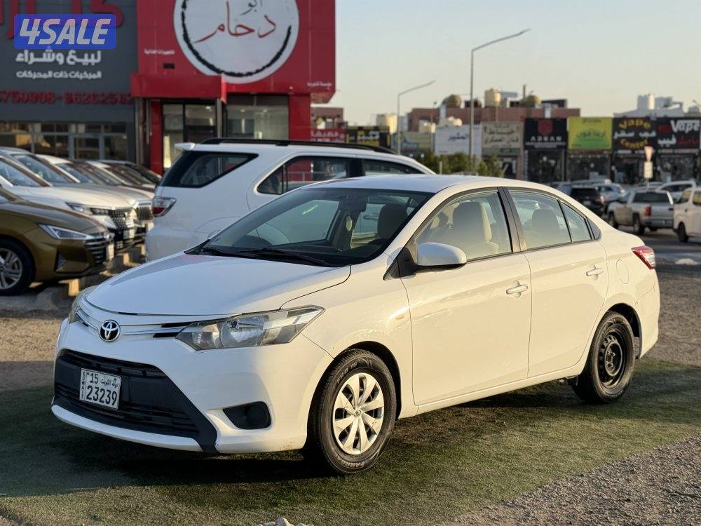 للبيع - يارس - موديل 2017 - عداد 218 - وارد الساير0