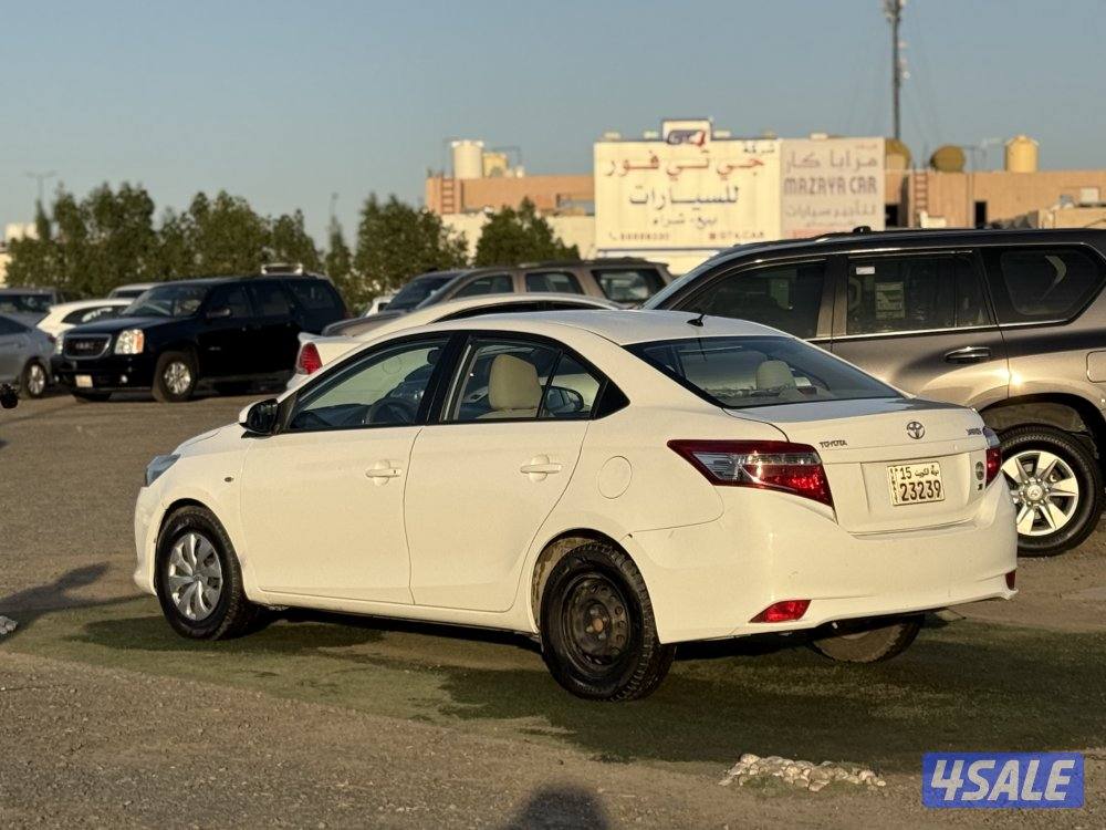 للبيع - يارس - موديل 2017 - عداد 218 - وارد الساير2