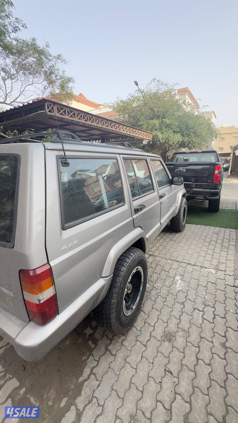 للبيع شروكي كلاسك بلس صبغ وكالة ماشي ٢٣٠ داخليه سودا2