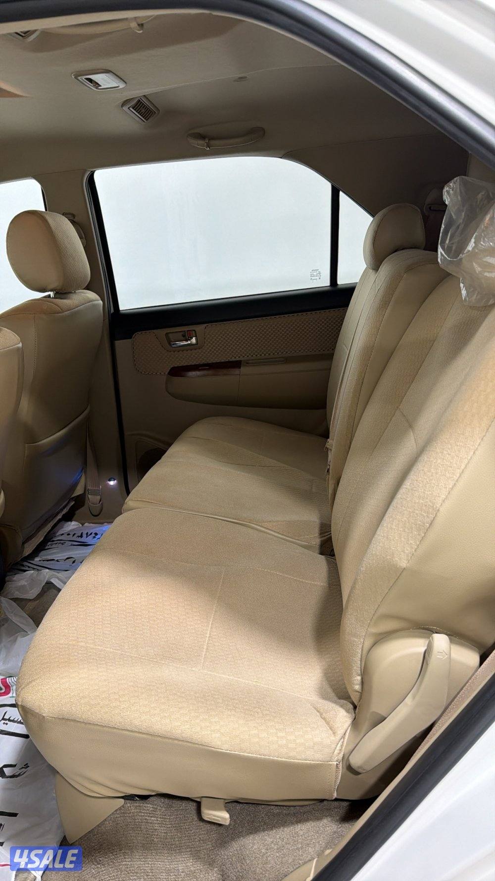 فورتنر بحااله نااادره جدا موديل 20158