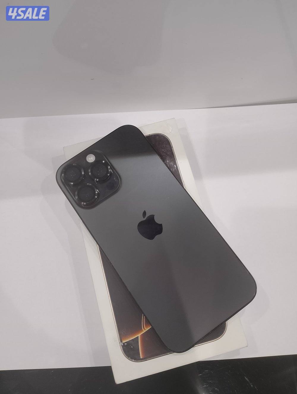 ايفون 16pro max جيجا 2560