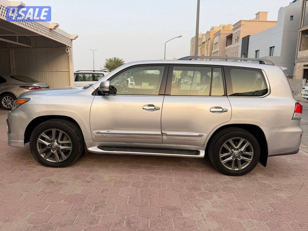 للبيع لكزس 2012 صبغ الوكاله عداده 2201