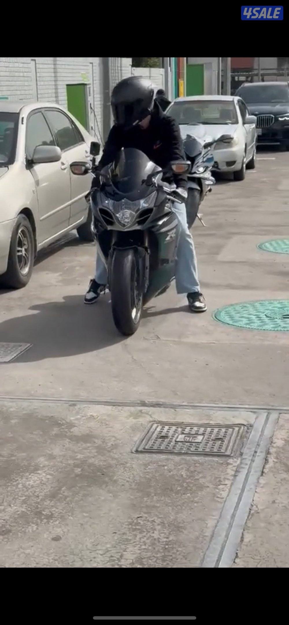 للبيع سراد سبشل R1000 وكااله كامل مخزن شرط الفحص مكينه مو مبطله نهائي12