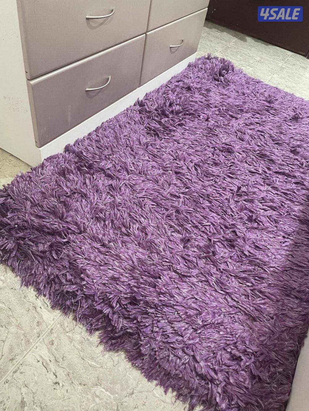 غرمة نوم بحالة ممتازة تفصال الكويت1