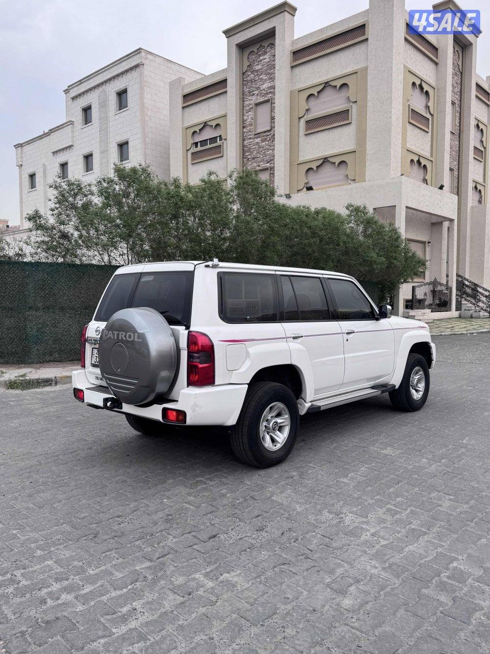 للبيع فتك 2021 قير عادي مجهز3