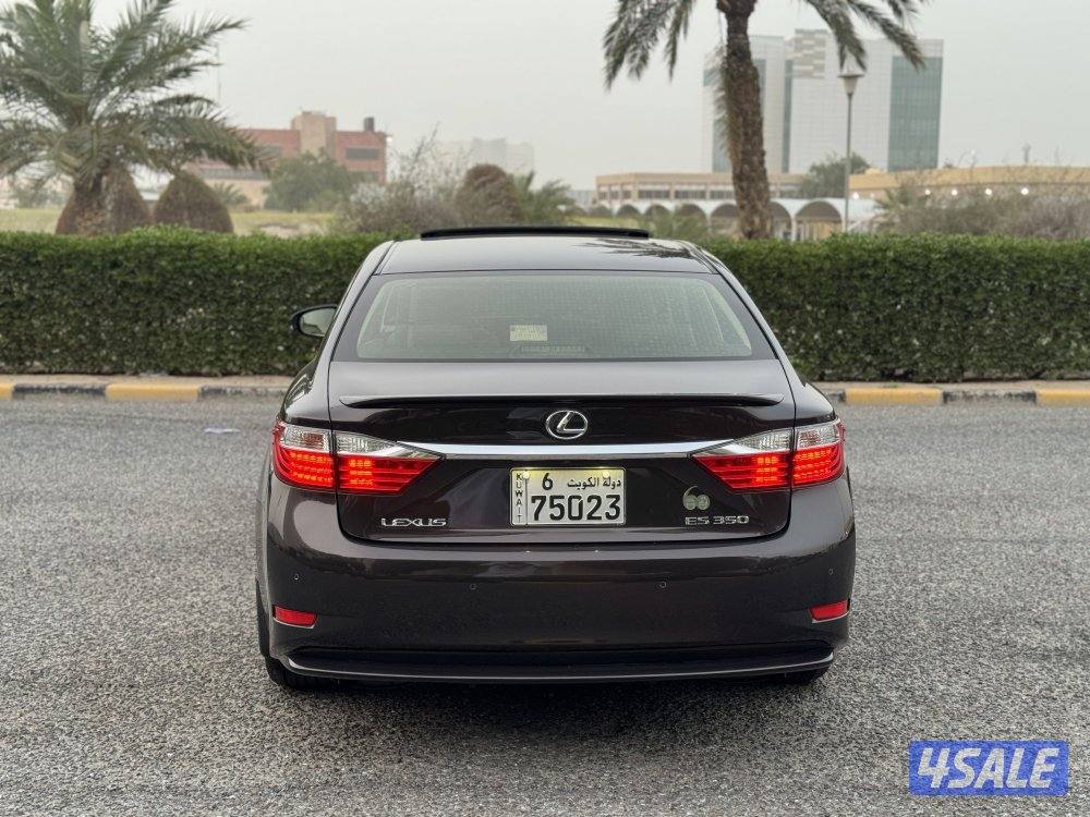 لكزس ES350 موديل 2014 بحاله نادره جدا4