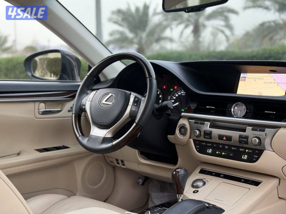 لكزس ES350 موديل 2014 بحاله نادره جدا13