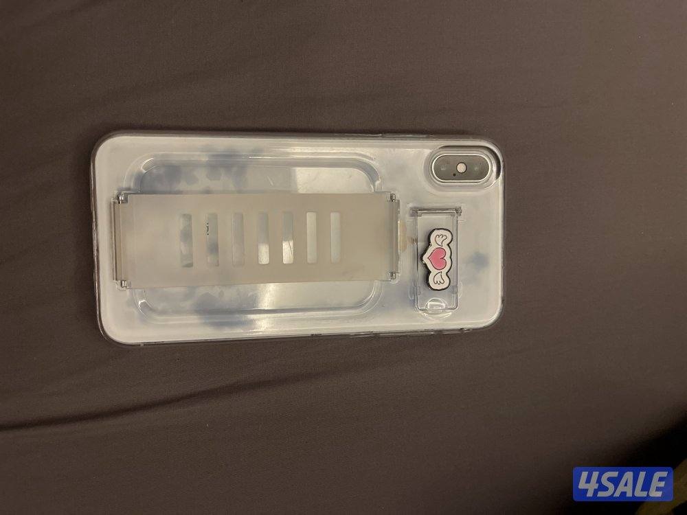 ايفون x مستخدم ويشتغل زين0