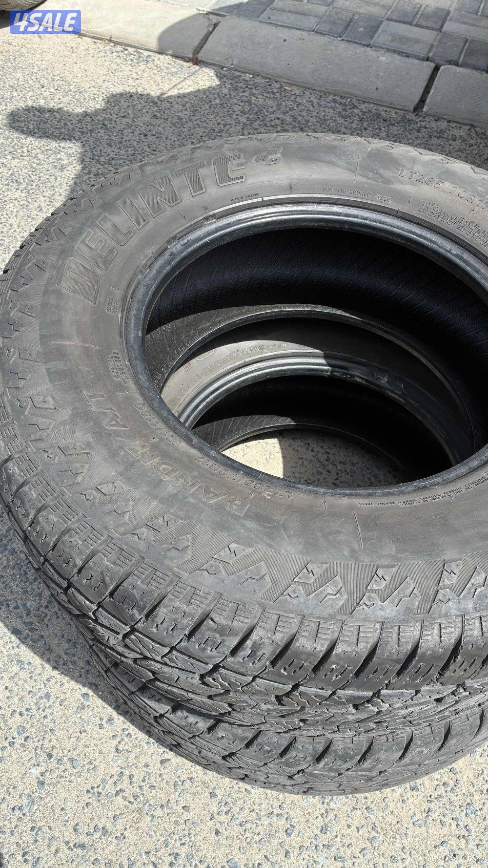 تواير ربع حجري شبه جديده1