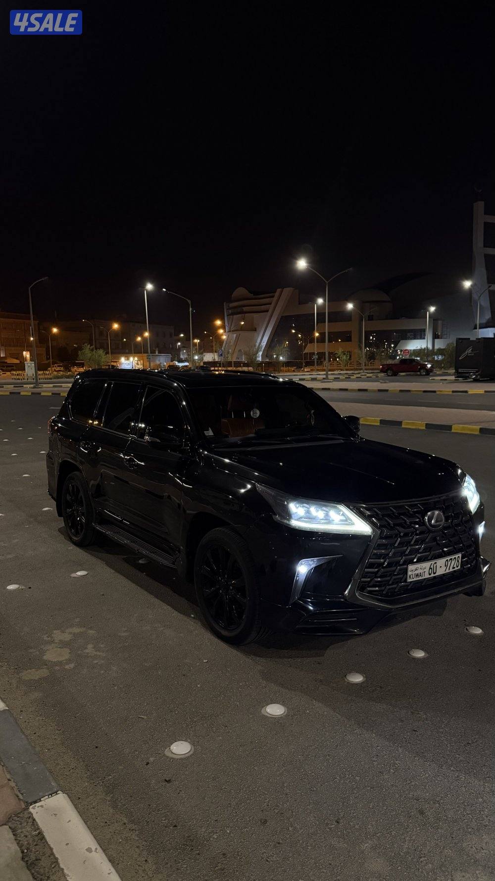 جيب لكزس بلاك اديشن اصلي1