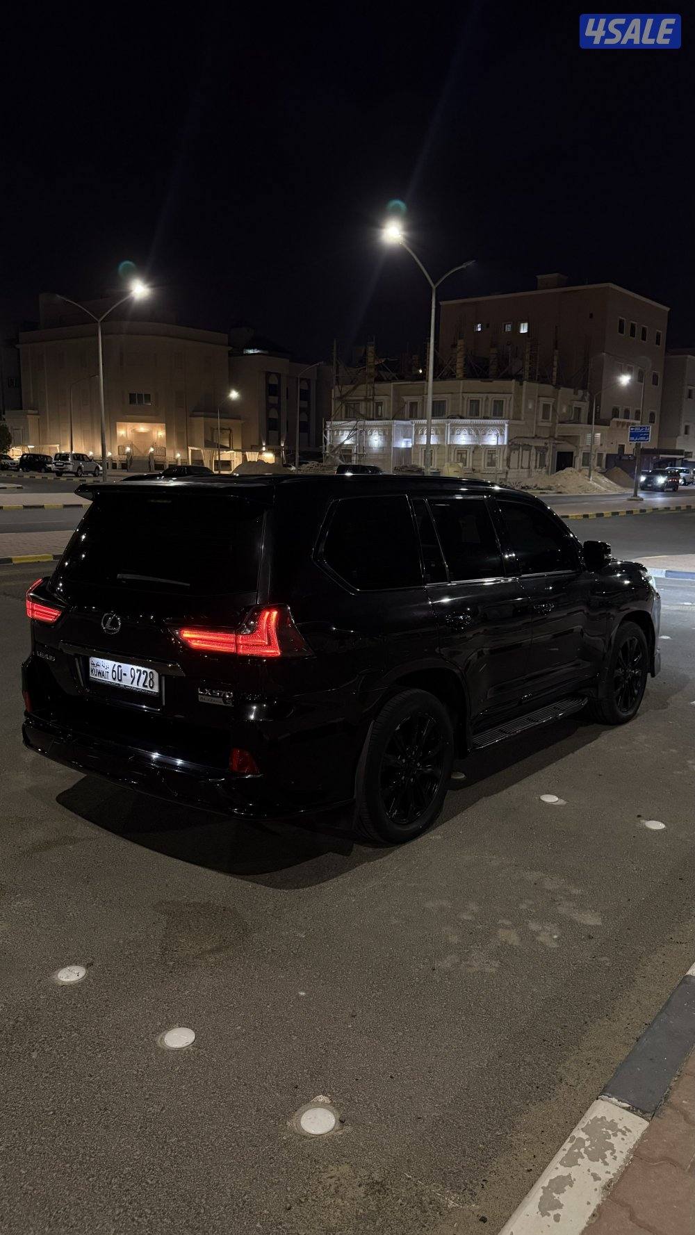 جيب لكزس بلاك اديشن اصلي2