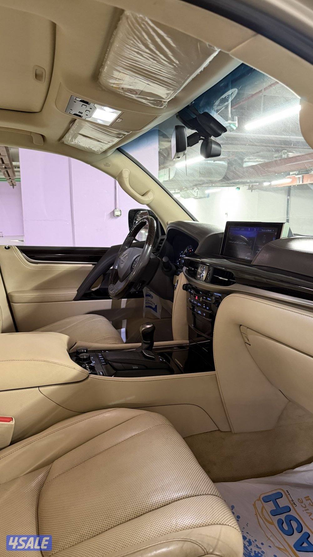 للبيع لكزس وارد الساير4