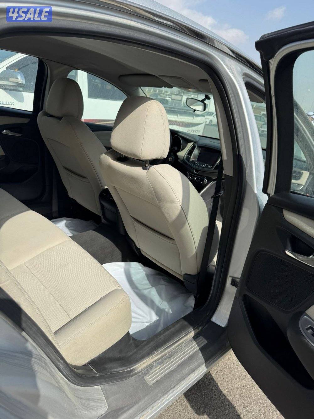 كابرس ١٤ عداد ٢٩٠ كل شي فيه نظيف ماعدا المكينه فيها صوت يحتاج تصليح7