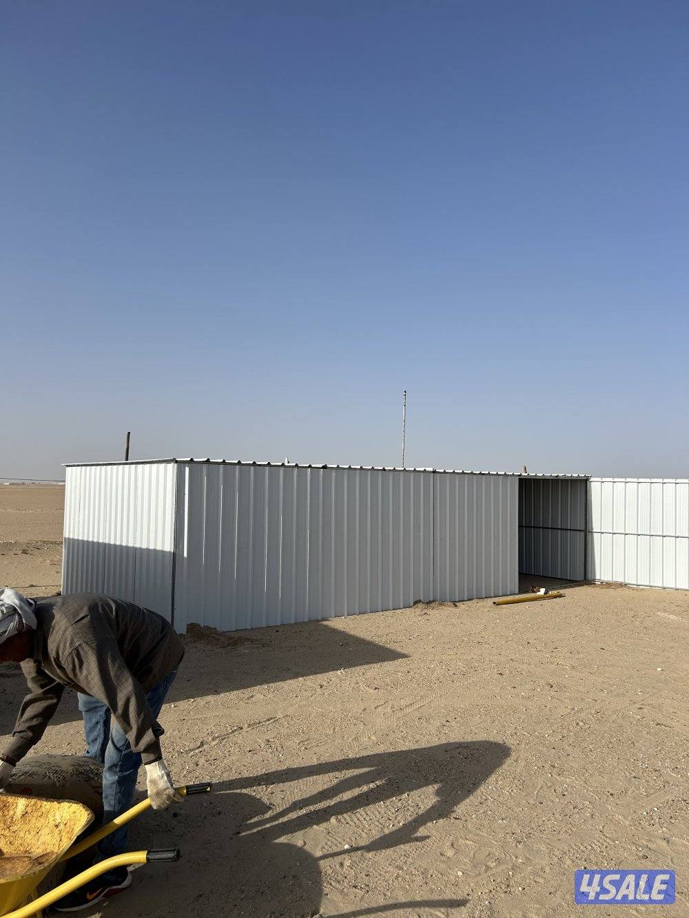 للبيع مخازن ومطابخ كيربي0