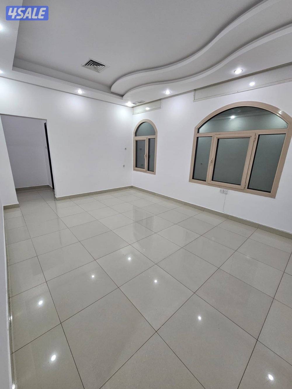 للايجار شقه بالصباحيه ق ٢ و ٣9