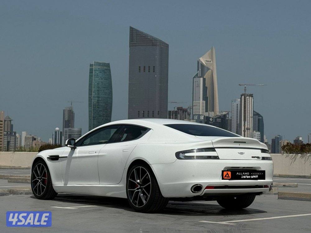 استون مارتنRAPIDE S موديل2015 عداد113الف وارد الكويت سيرفس منتظم3