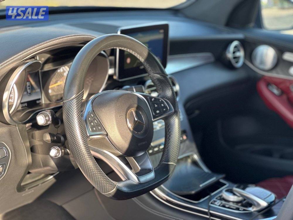 للبيع مرسيدس GLC 43 AMG ماشي ٦٩ الف كيلو7
