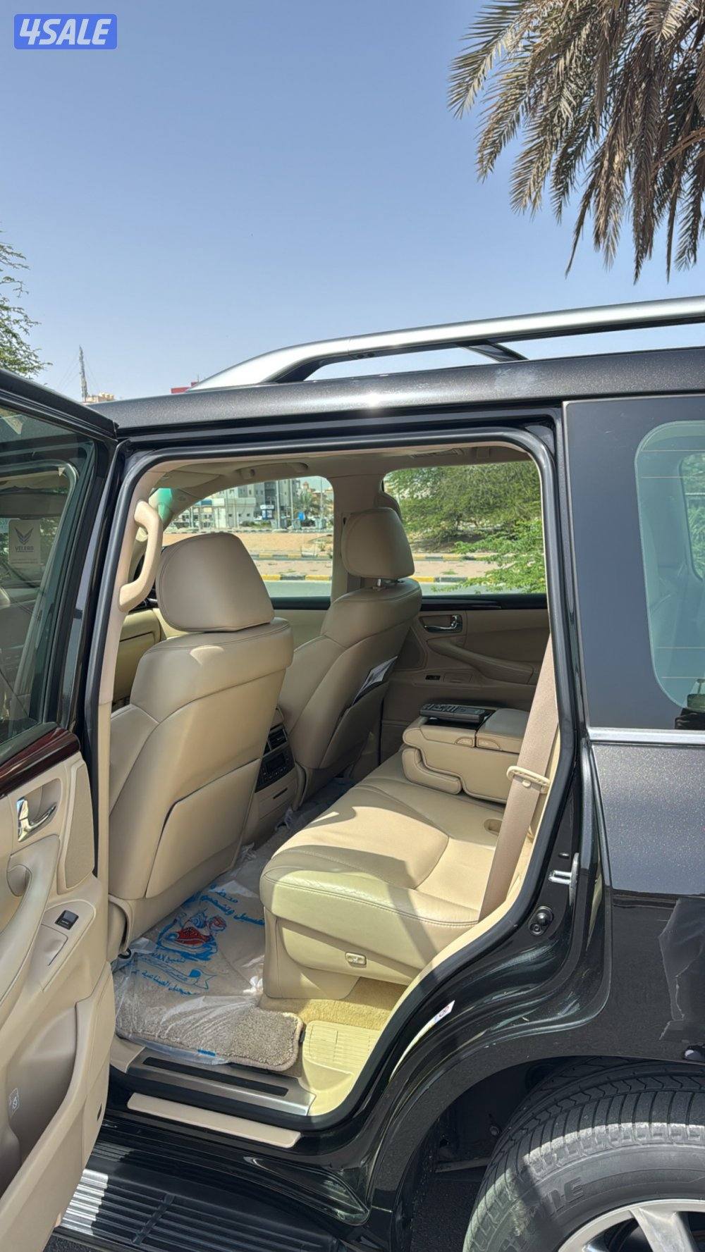 للبيع لكزس1