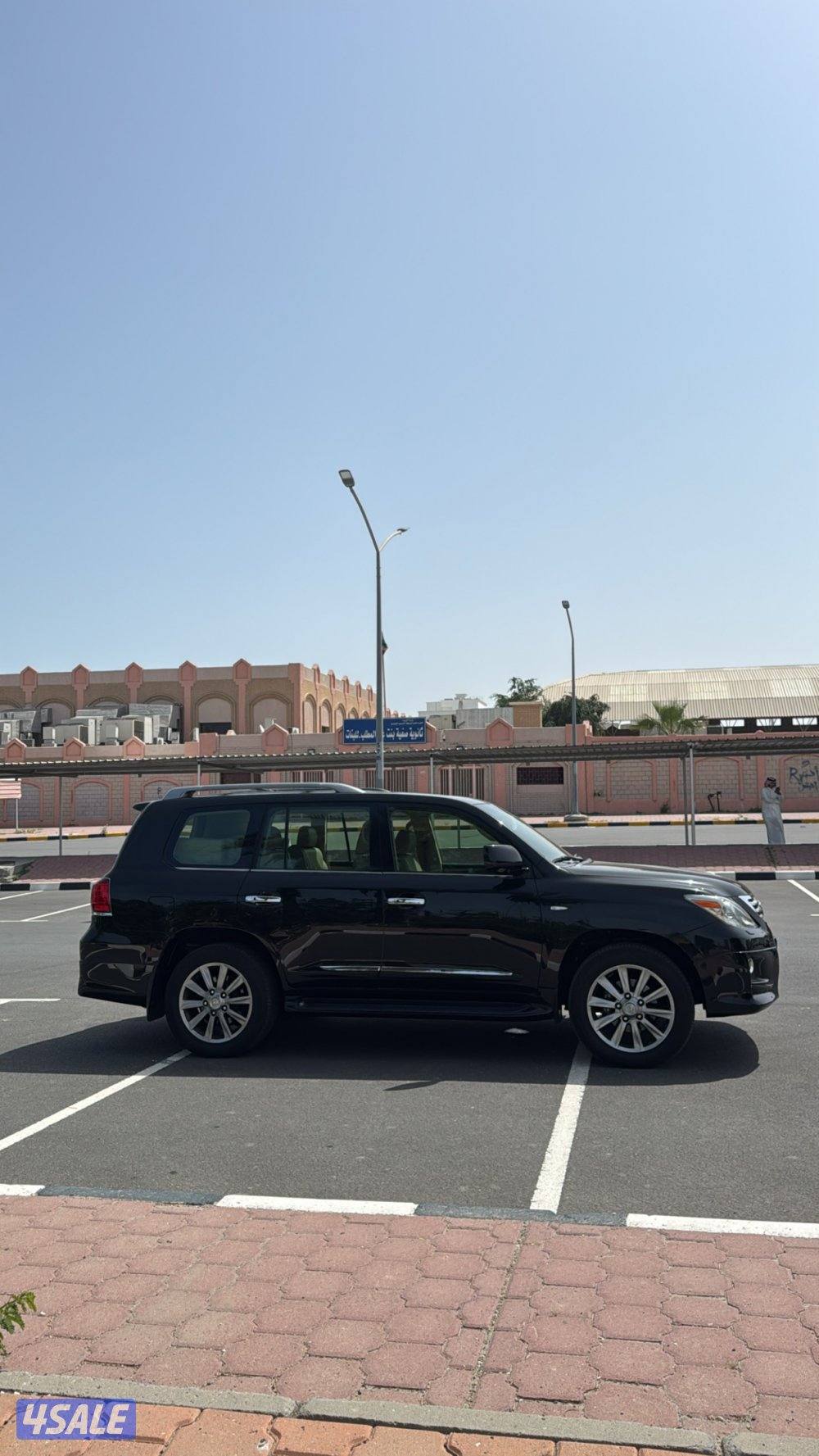 للبيع لكزس8