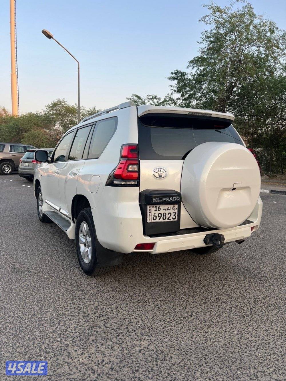 جيب برادو 20182