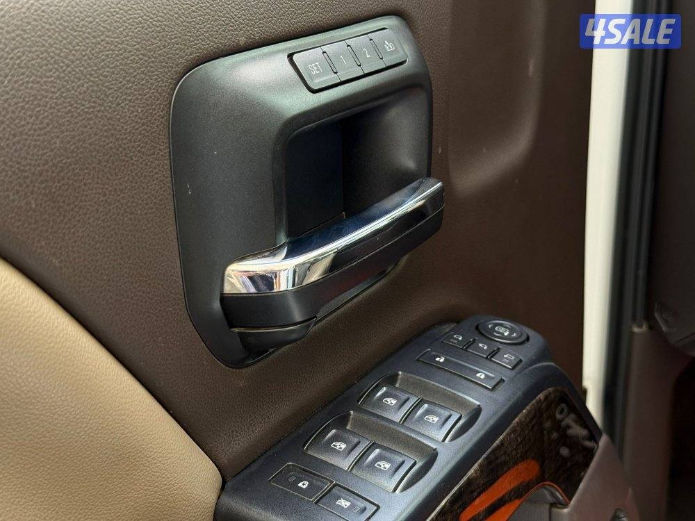 وانيتDENALI موديل2016 عداد115الف وارد بهبهاني سيرفس منتظم12