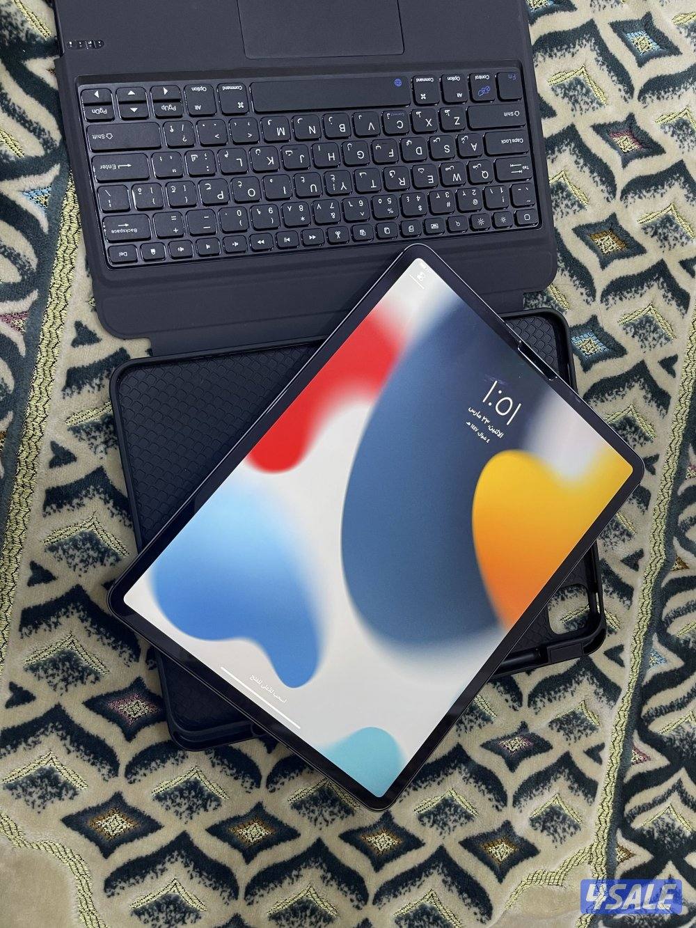 ايباد ابل برو 12.9 انش 128 قيقا شريحة بطارية 100 مع كيبورد5