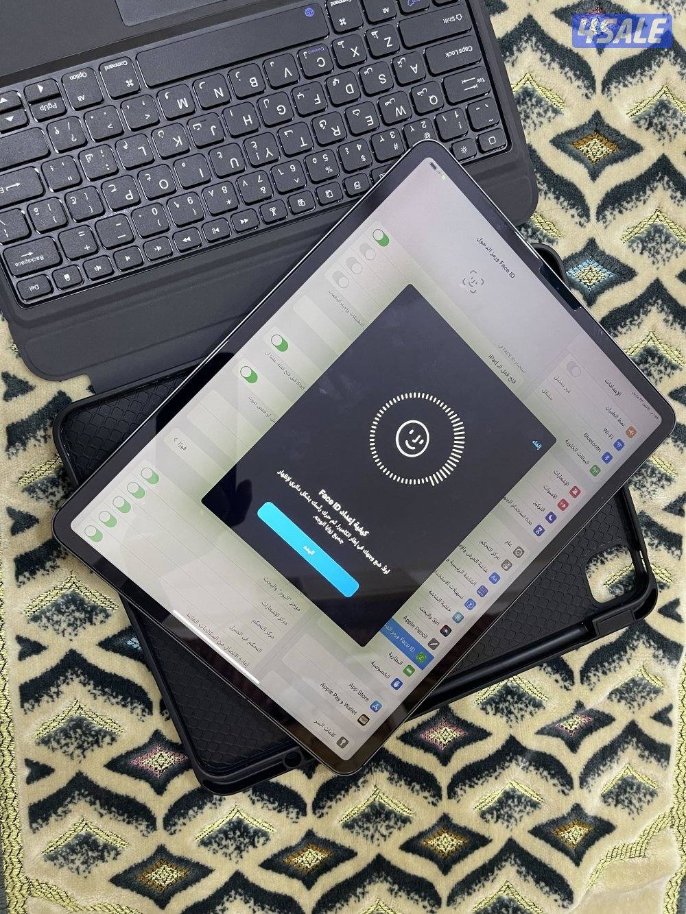 ايباد ابل برو 12.9 انش 128 قيقا شريحة بطارية 100 مع كيبورد7