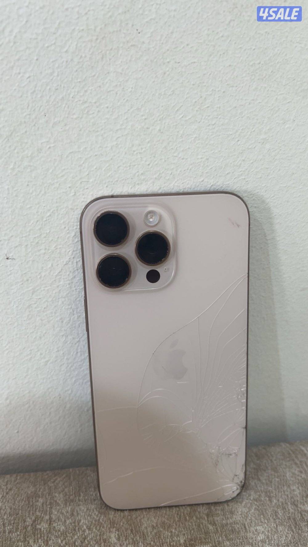 للبيع Apple iPhone 16 pro max 256 : السعه gb0