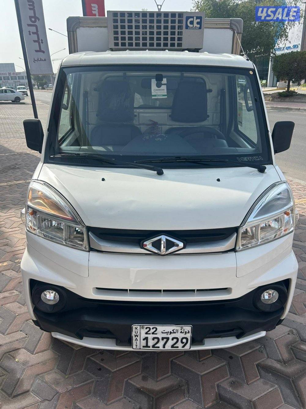 للبيع فريكا موديل2023 عداد ١٣٠ الف مفتاحين قير عادي2