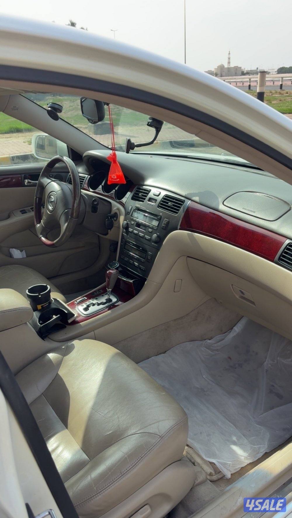 للبيع لكزس موديل 2002🔥نادر9