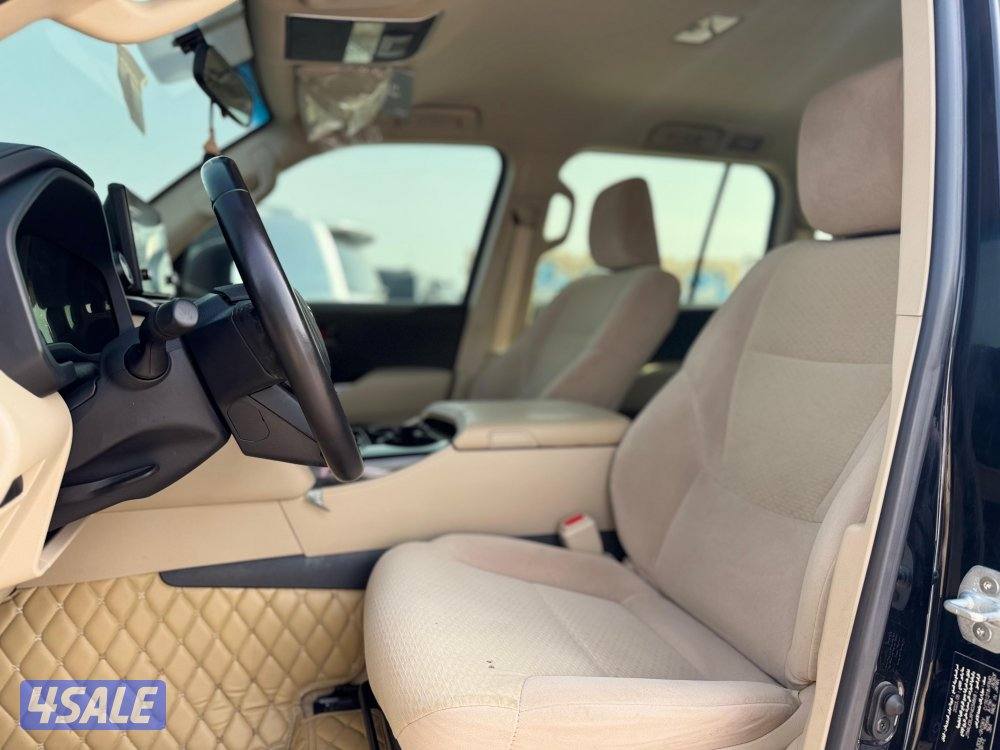 لاندكروزر ستاندر صبغ وكاله 20235