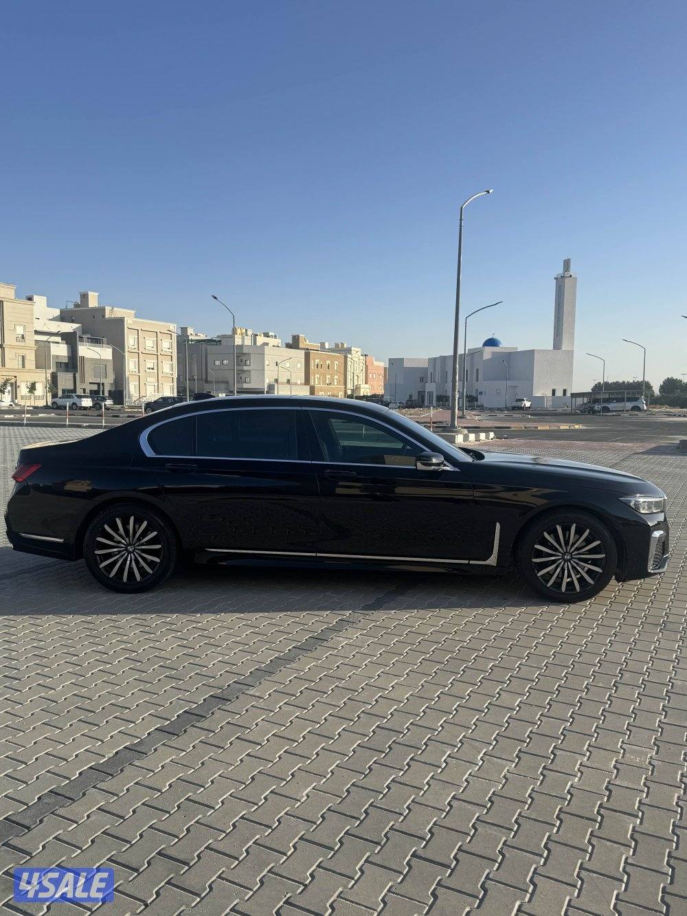 للبيع BMW 730LI الموديـل 20162