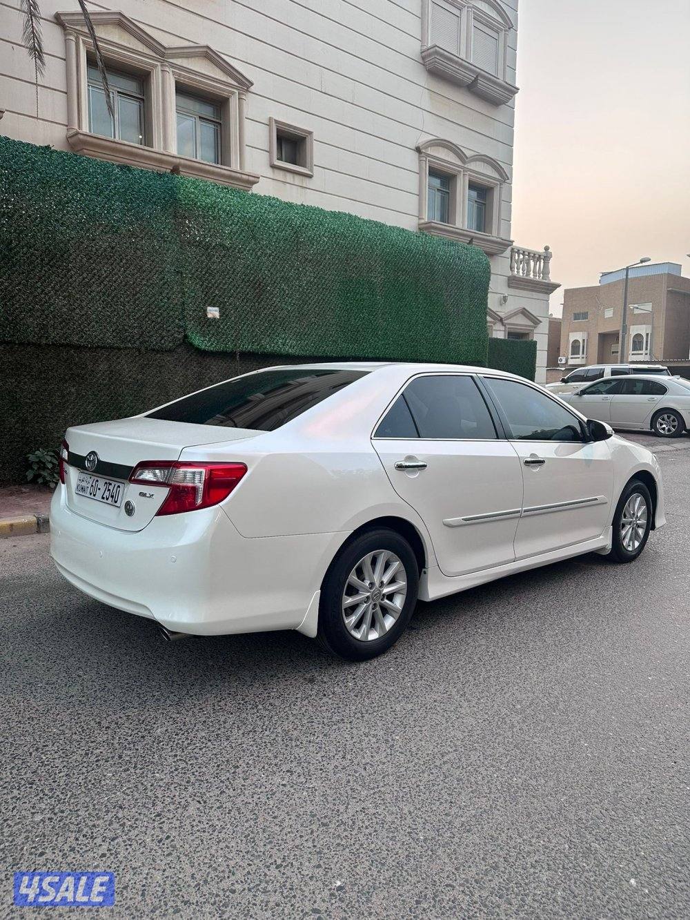 للبيع كامري 20125