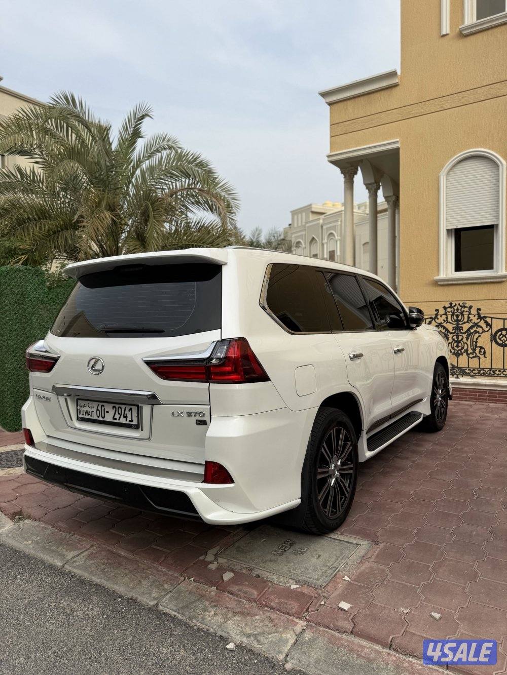 للبيع لكزس2