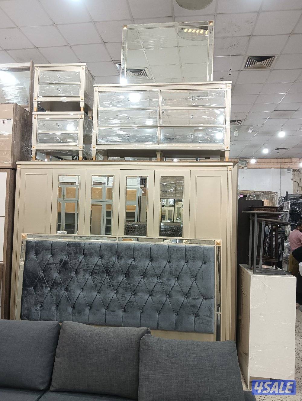 نشتري المكيفات والوحدات والمطابخ المستعمله والسكراب3