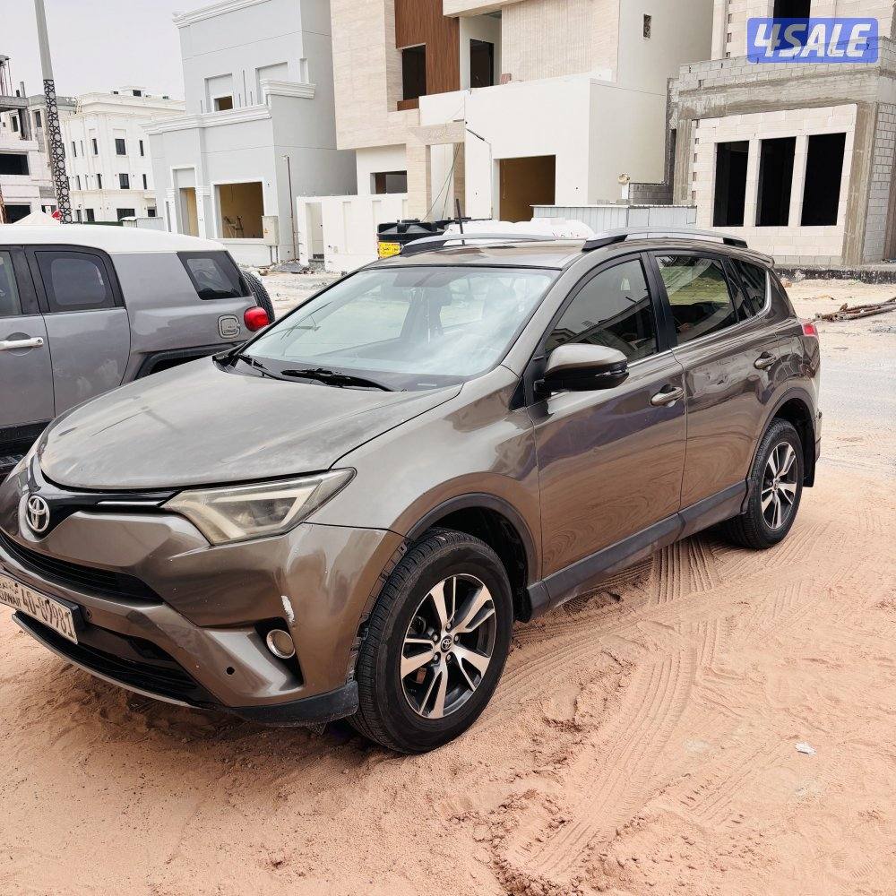 توبوتا راف 4 )20170