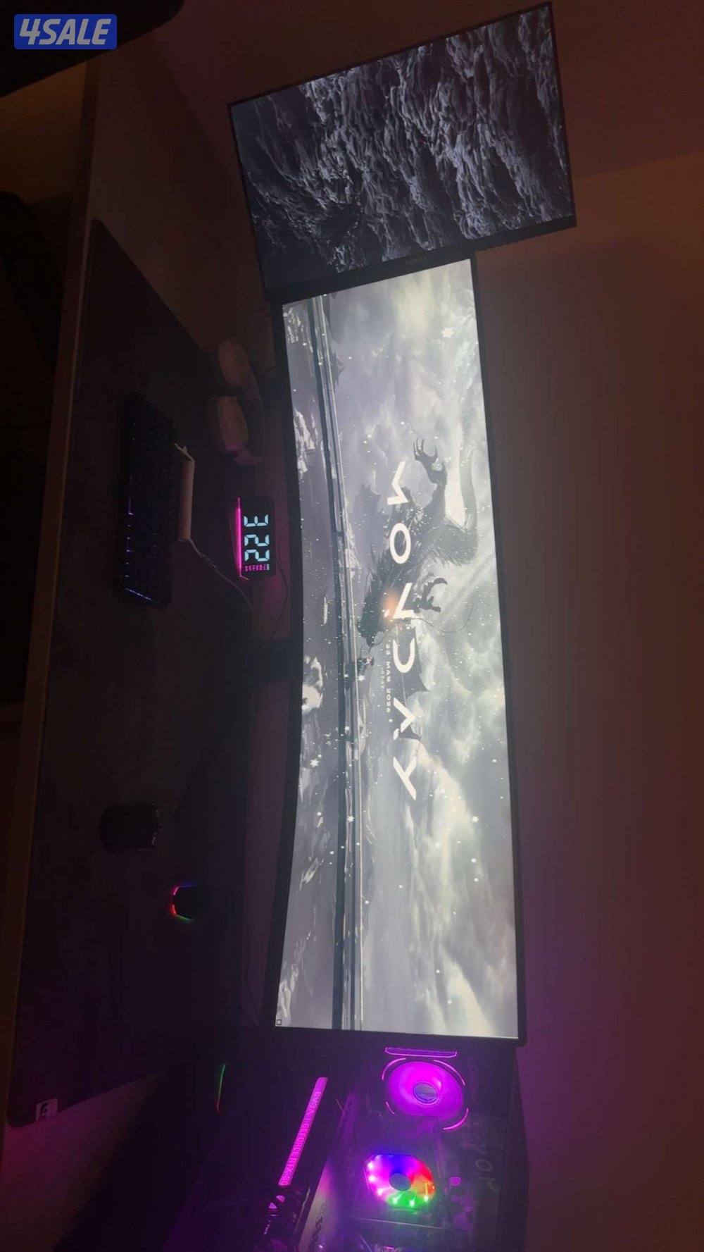 شاشه asus rog للبيع مستعمله ونظيفه شاشه قيمنق3