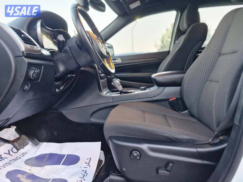 جيب جراند شيروكي 20215