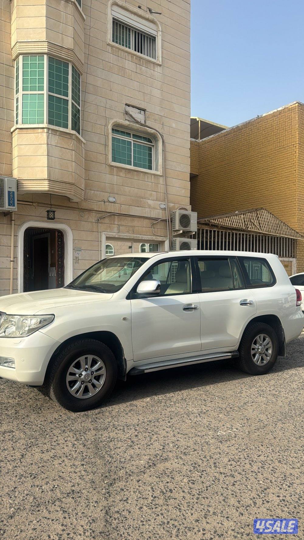 للبيع لاندكروزر20081