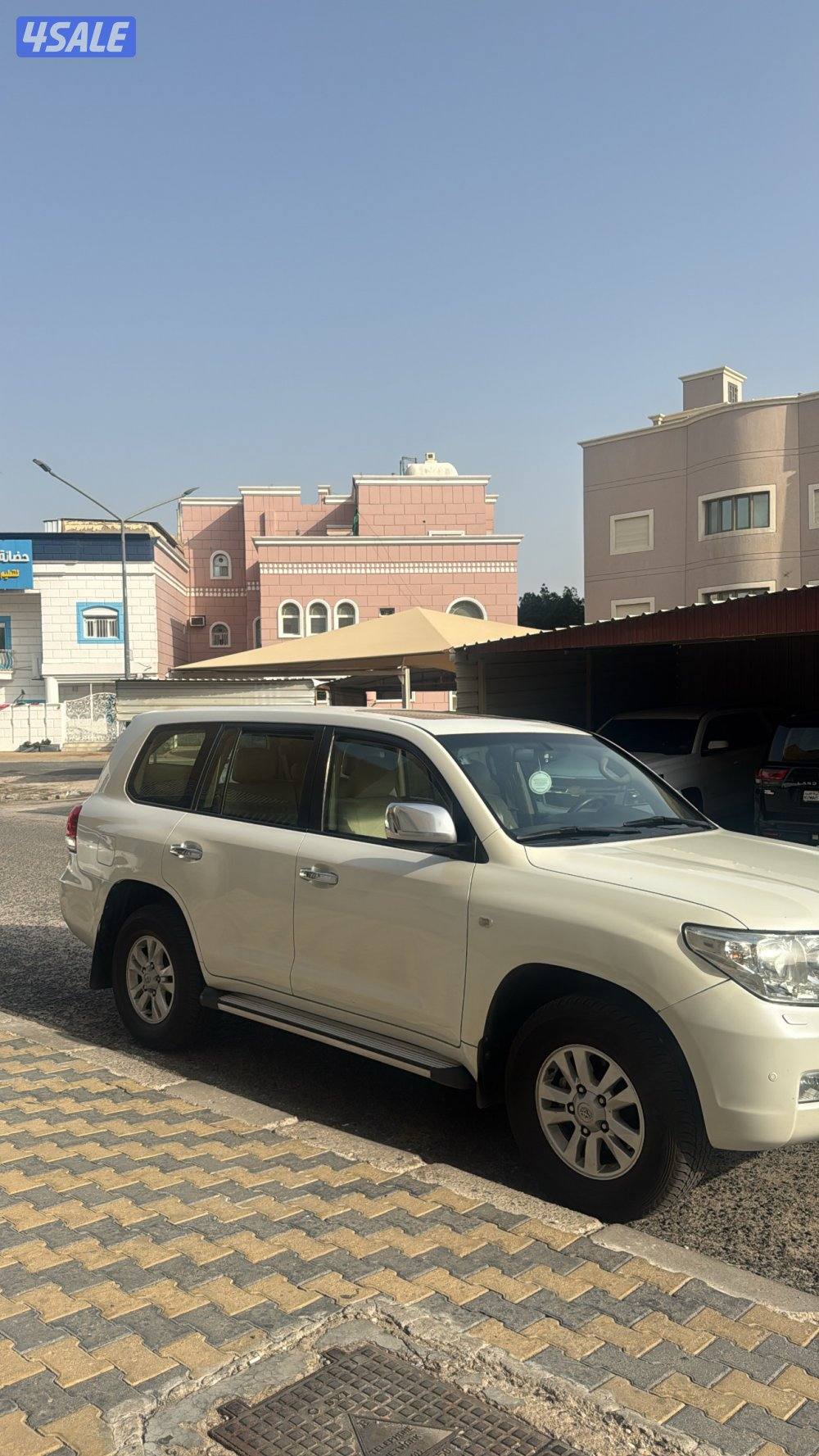 للبيع لاندكروزر20082