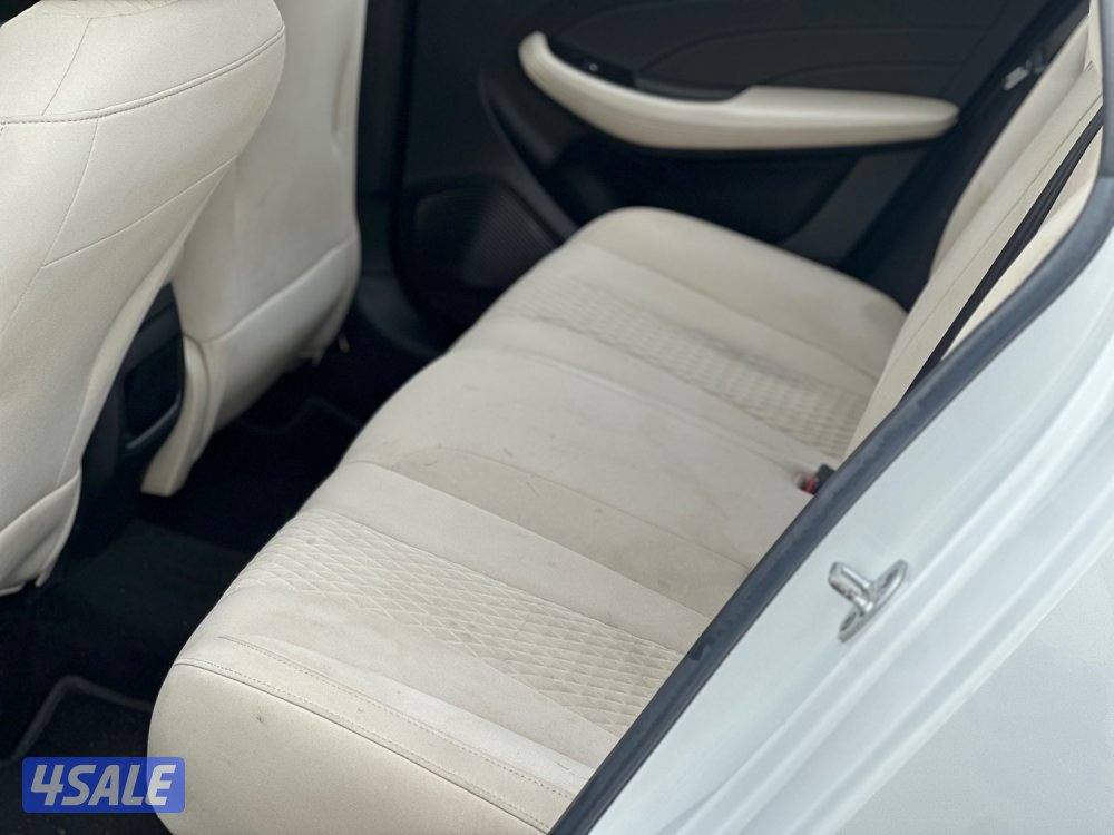 للبيع MG 5 ماشي ٩٦ الف كيلو4