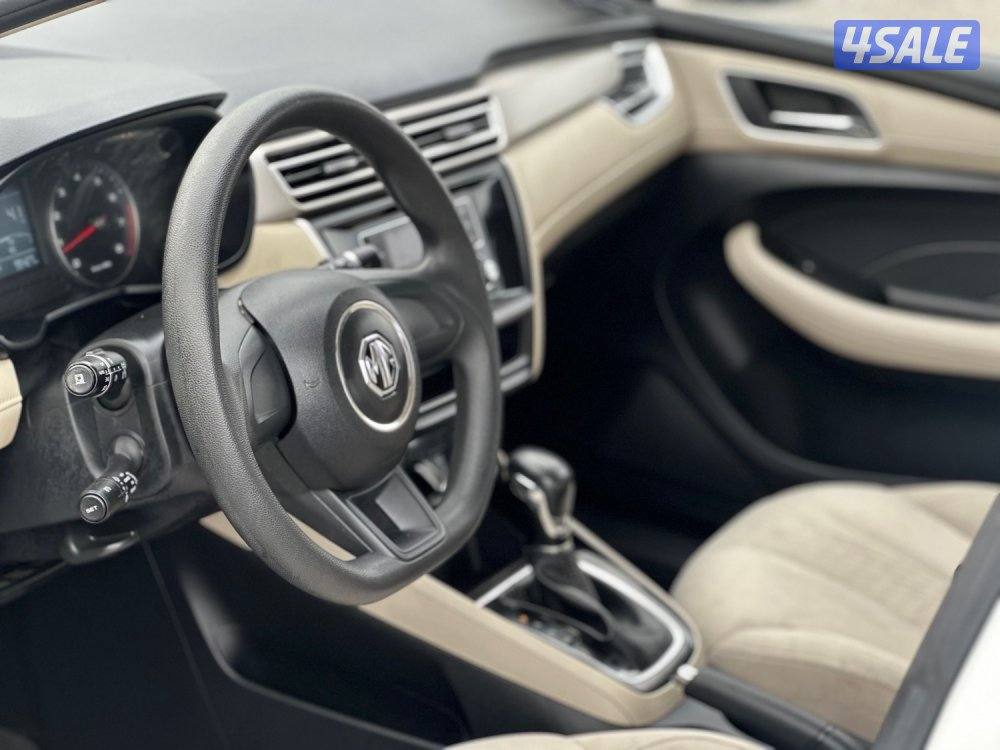 للبيع MG 5 ماشي ٩٦ الف كيلو5