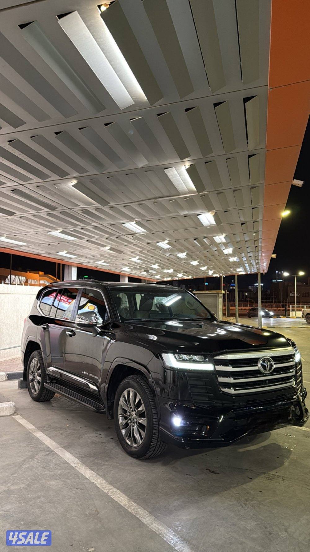 للبيع لاند Vxبدون تيربو1