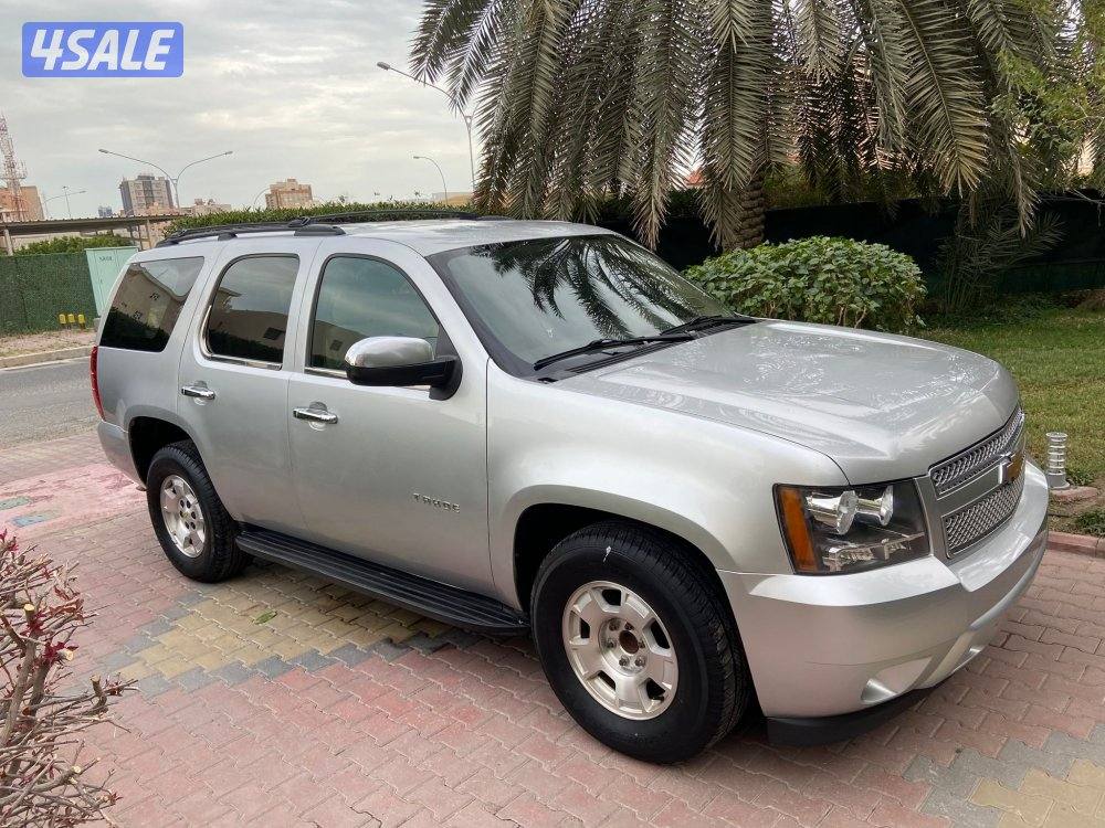 منطقه السره تاهو 2010 نوعLT وارد الغانم عداد 240.000 km صيانه عامه11