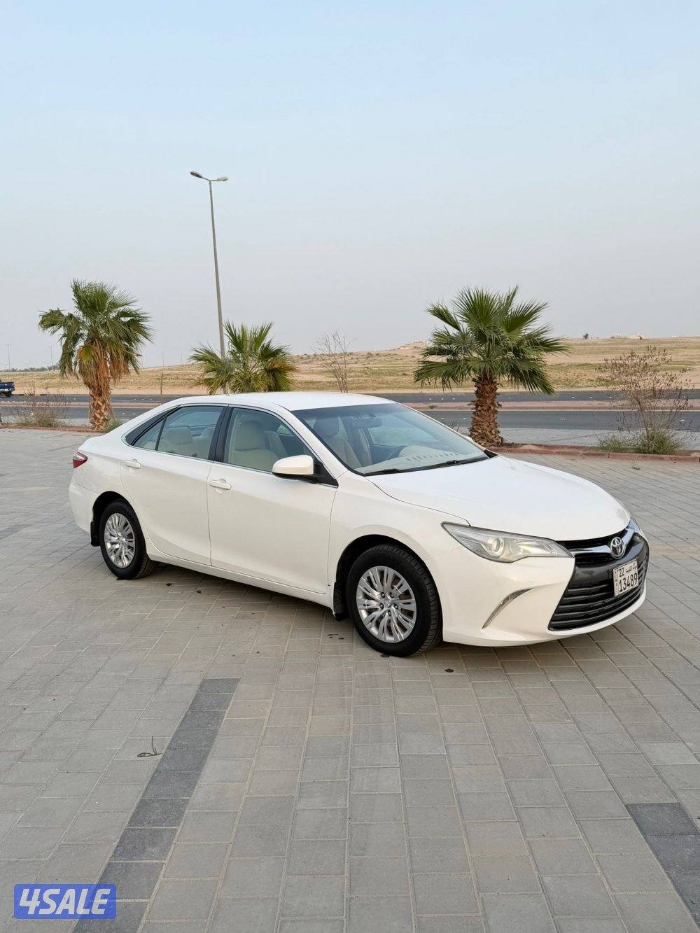 للبيع كامري بحاله ممتازه1