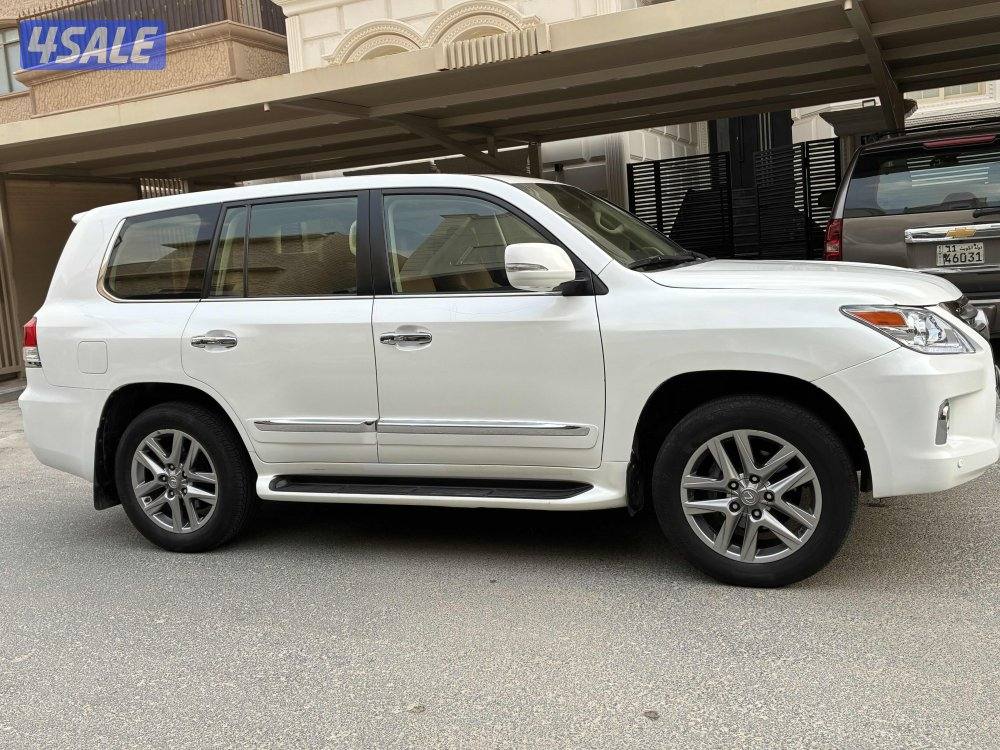 لكزس ٢٠١٥ الفل3