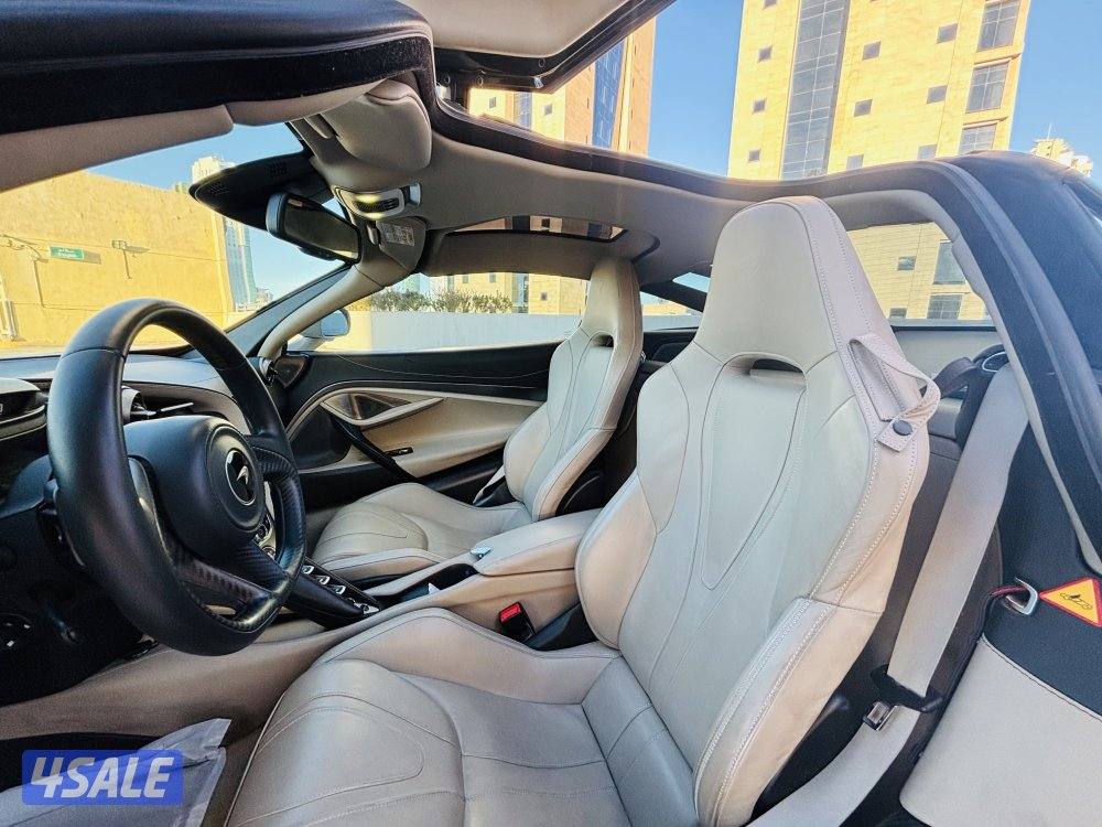 Maclaren 720S model 20196