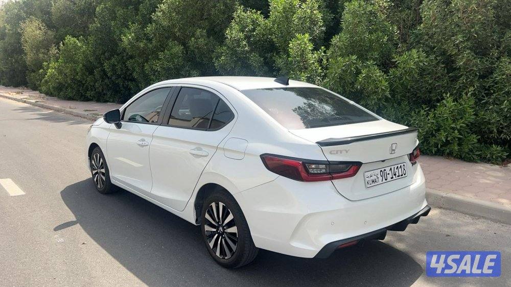 للبيع هوندا ستي ٢٠٢٤ صبغ الوكالة4